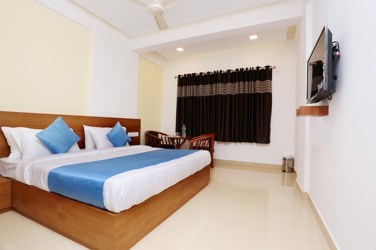 Hotel Ayodhya Residency Kozhikode Ngoại thất bức ảnh