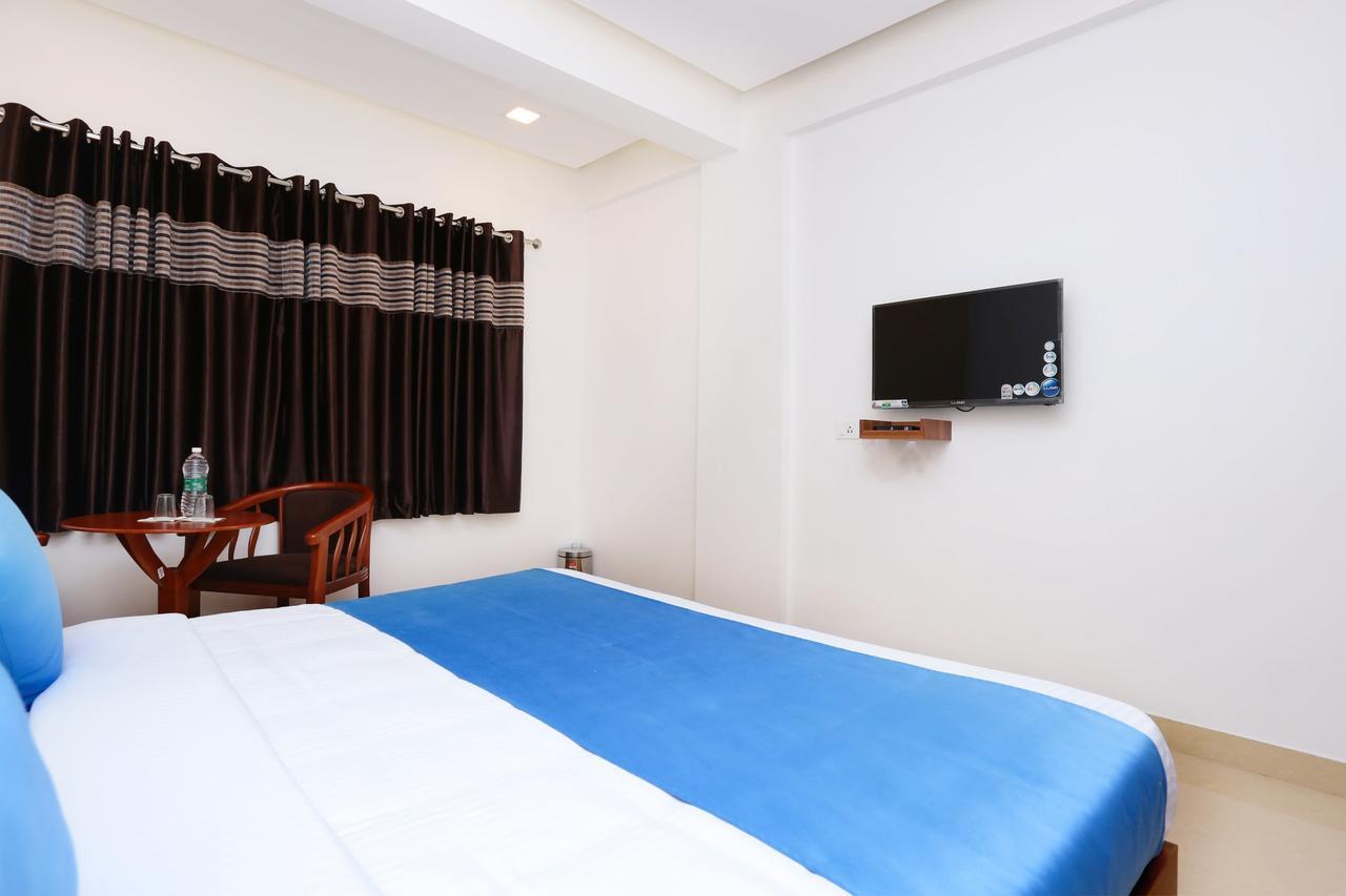 Hotel Ayodhya Residency Kozhikode Ngoại thất bức ảnh