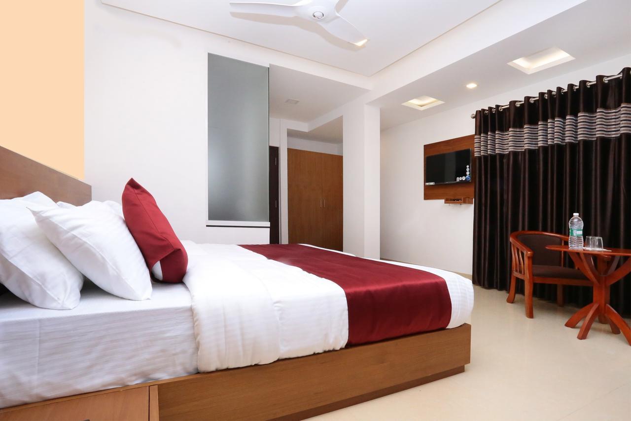 Hotel Ayodhya Residency Kozhikode Ngoại thất bức ảnh