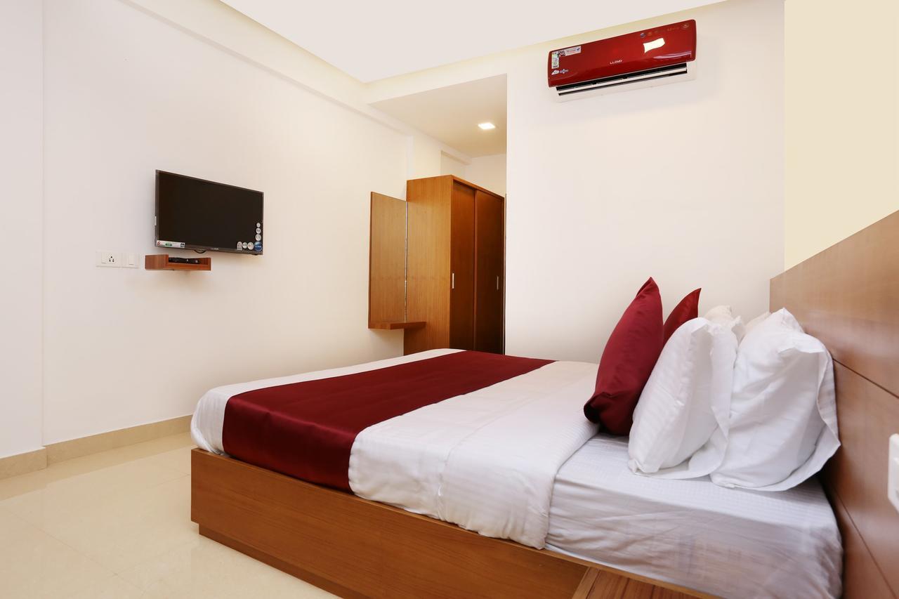 Hotel Ayodhya Residency Kozhikode Ngoại thất bức ảnh