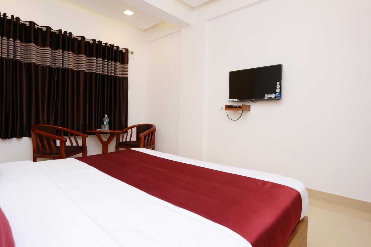 Hotel Ayodhya Residency Kozhikode Ngoại thất bức ảnh